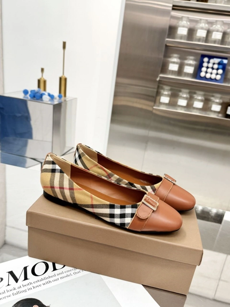 Elegant Bxrbxrry Flat Shoes 115242