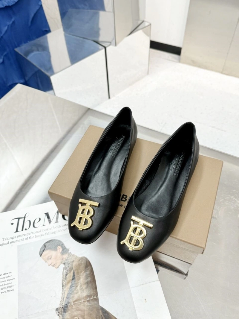 EyeCatching Bxrbxrry Flat Shoes 115234