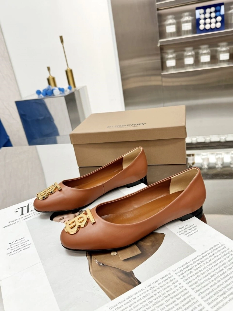 EyeCatching Bxrbxrry Flat Shoes 115240