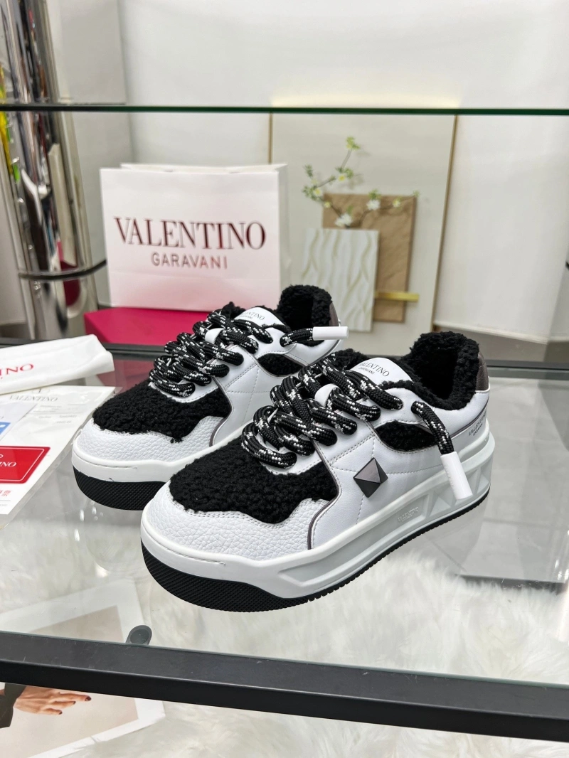 EyeCatching Vxlxntino Sneakers 231338
