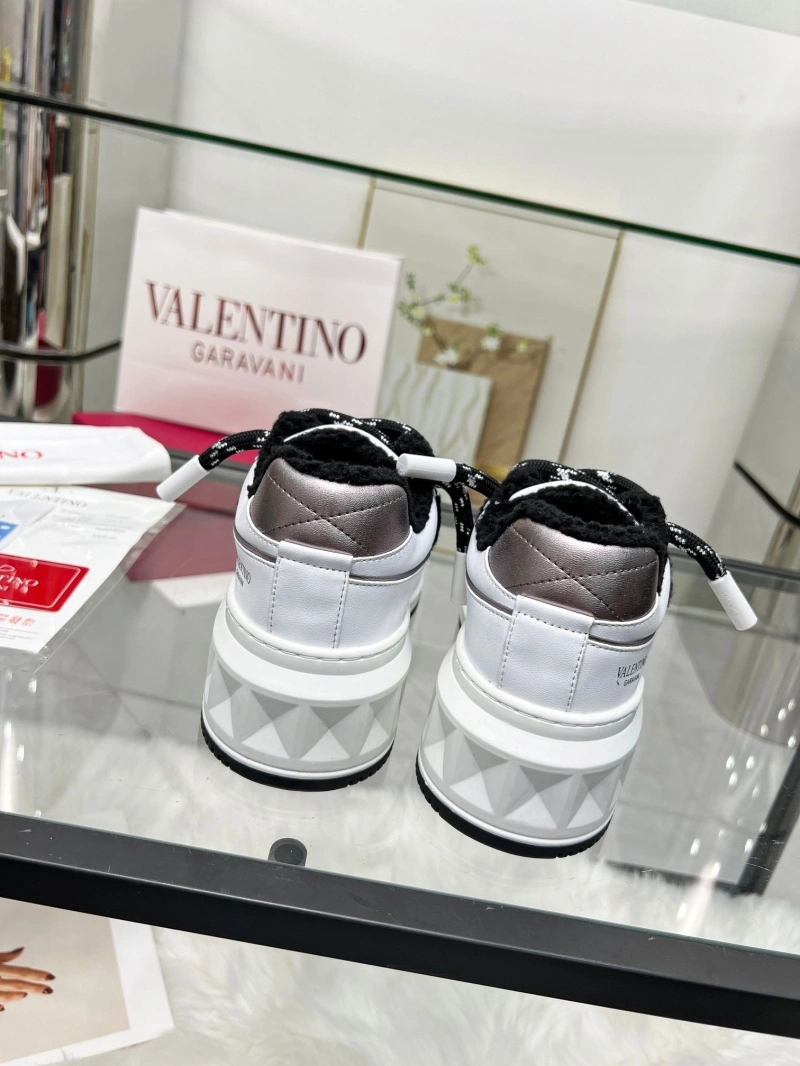 EyeCatching Vxlxntino Sneakers 231338