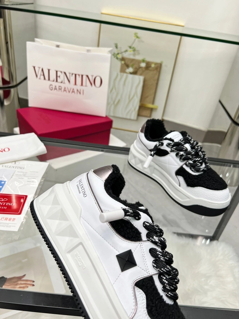 EyeCatching Vxlxntino Sneakers 231338