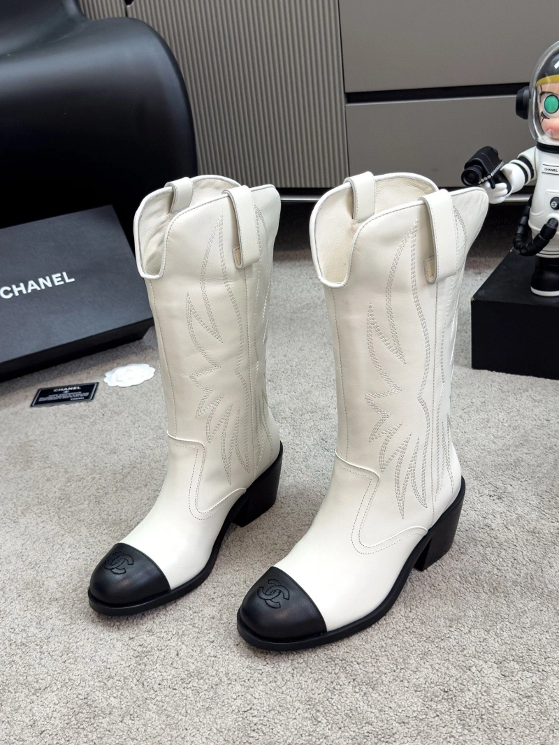 Unique Chxnxl Boots 127254