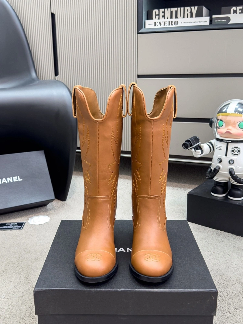 Bold Chxnxl Boots 127252
