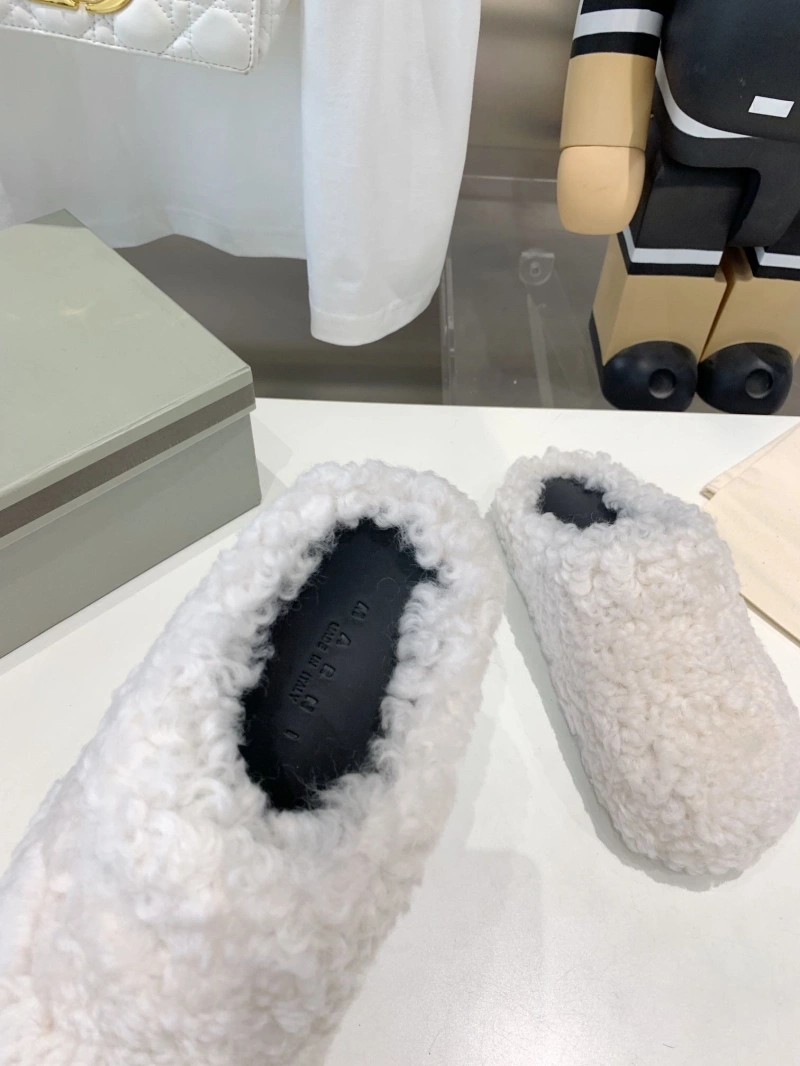 GoodFit Othxr Slippers 215634