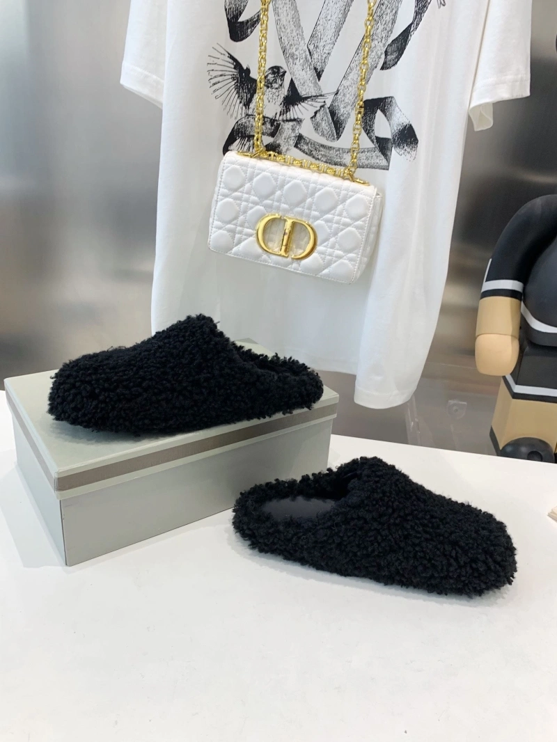 UrbanStyle Othxr Slippers 215637