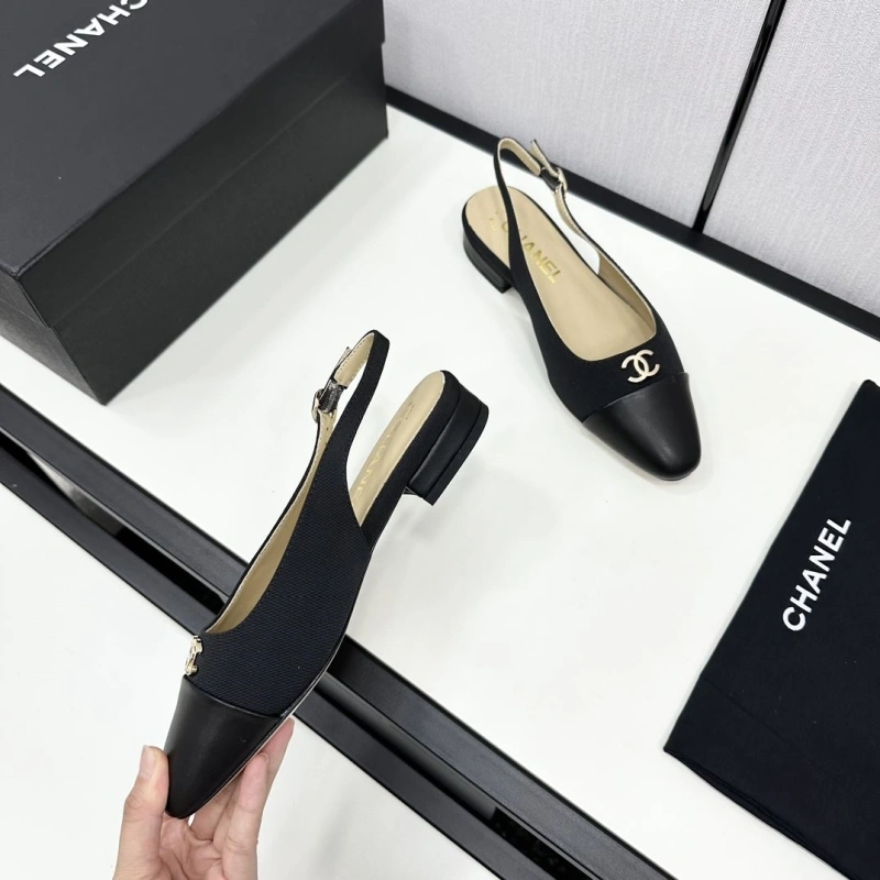 Sophisticated Chxnxl Sandals 127122