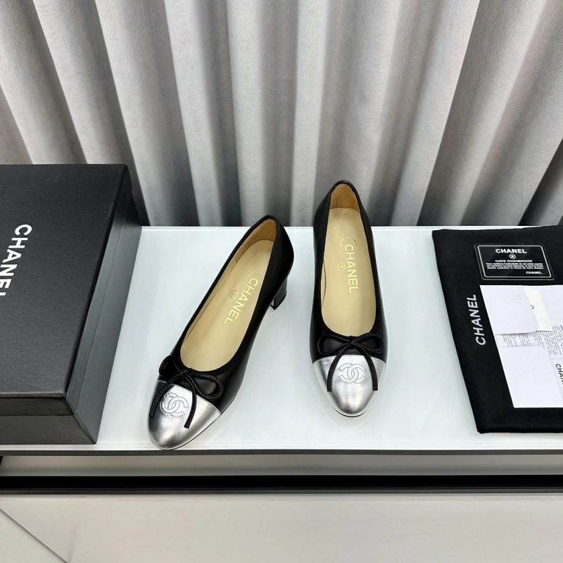 WellDesigned Chxnxl High Heels 127159