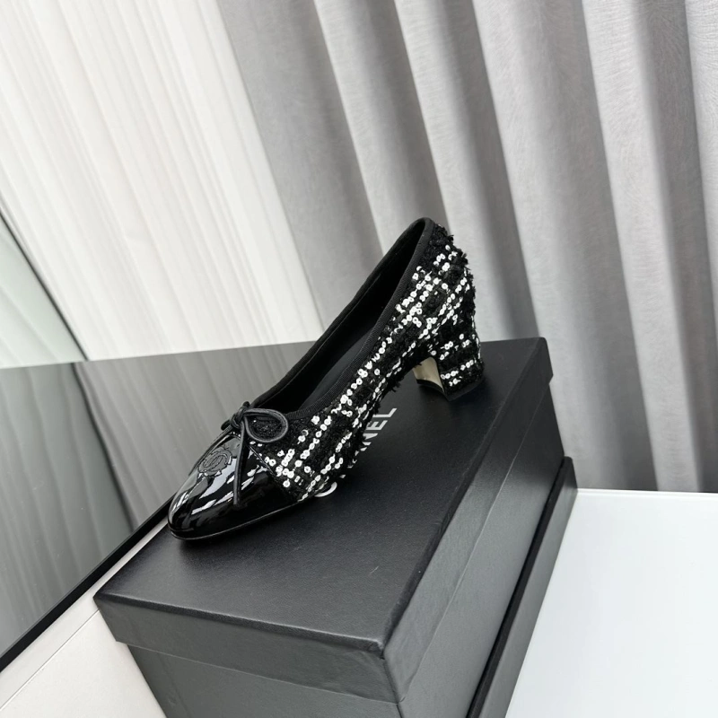 Bold Chxnxl High Heels 127157