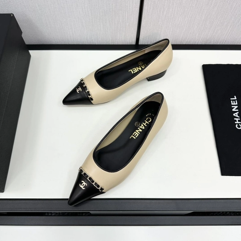 GoAnywhere Chxnxl Flat Shoes 127222