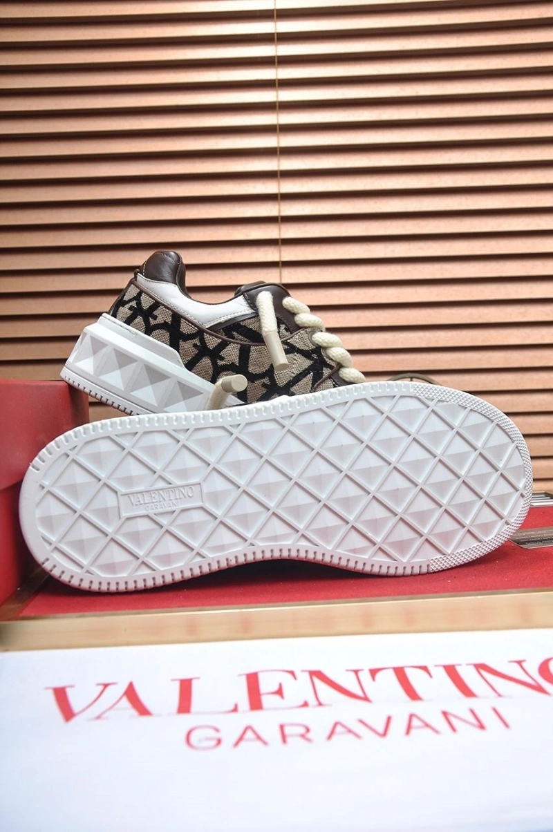 Comfortable Vxlxntino Sneakers 233139