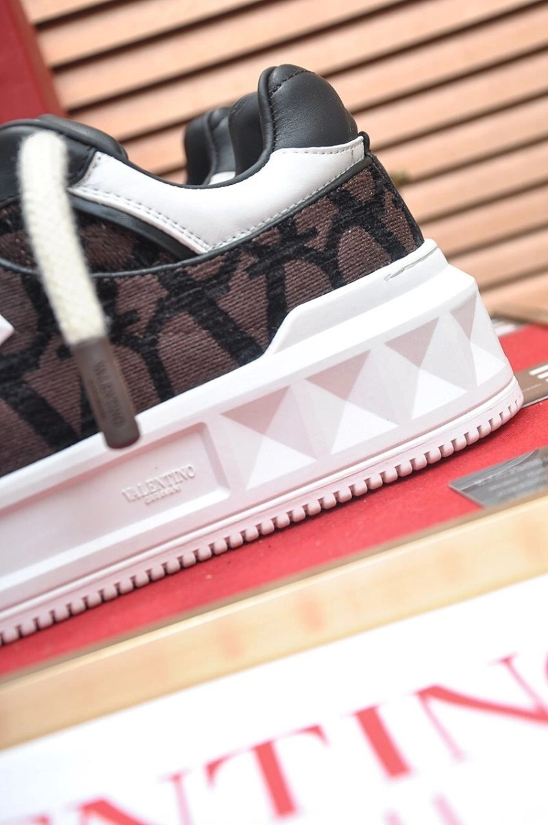 Sophisticated Vxlxntino Sneakers 233158