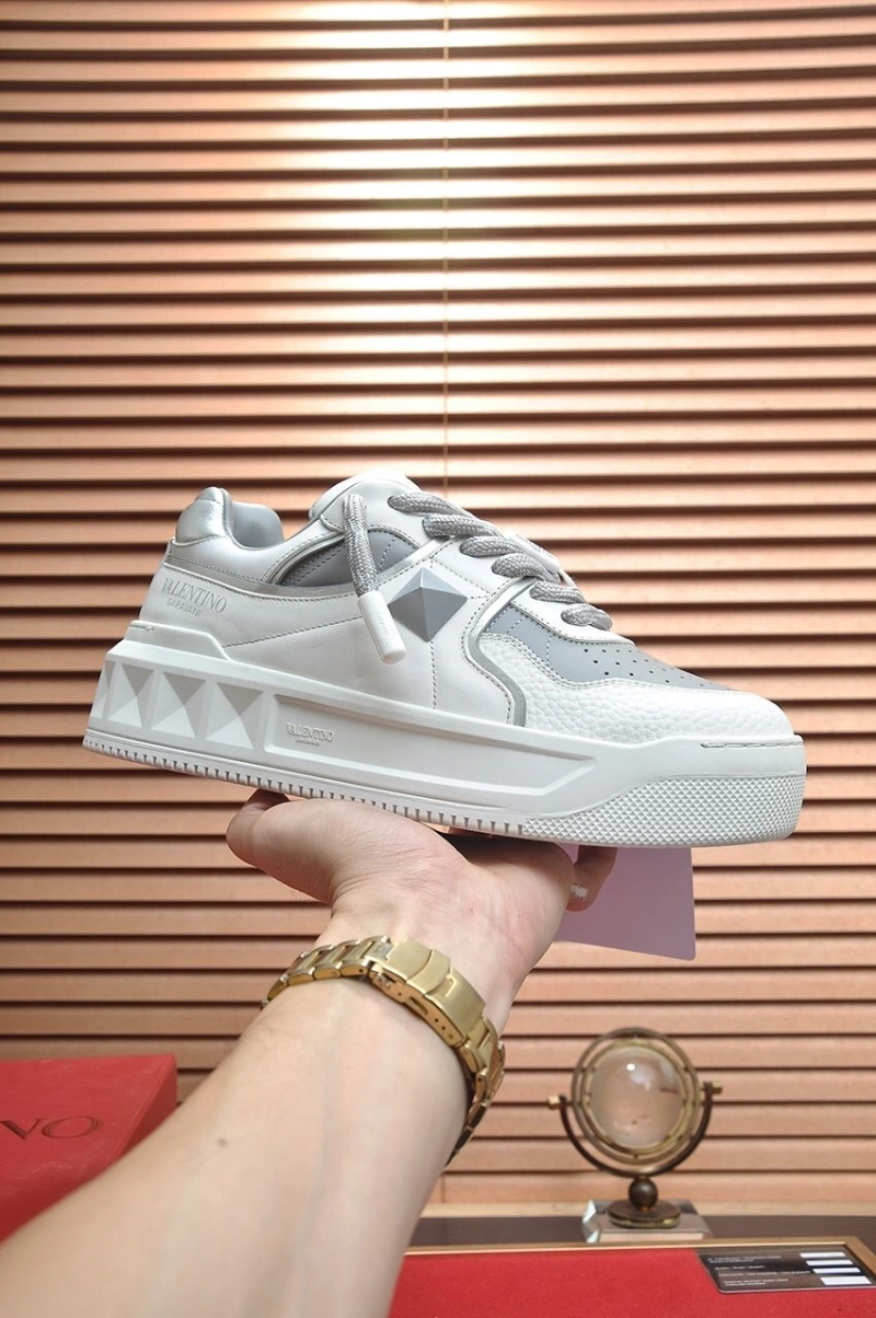 Soft Vxlxntino Sneakers 233137