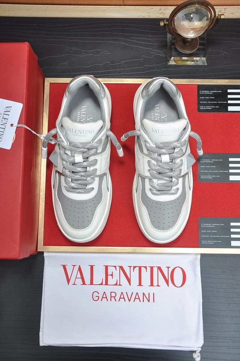 Soft Vxlxntino Sneakers 233137