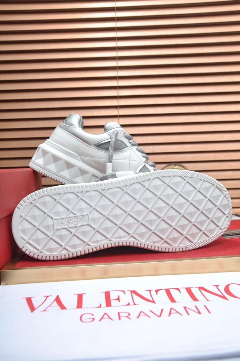 Soft Vxlxntino Sneakers 233137