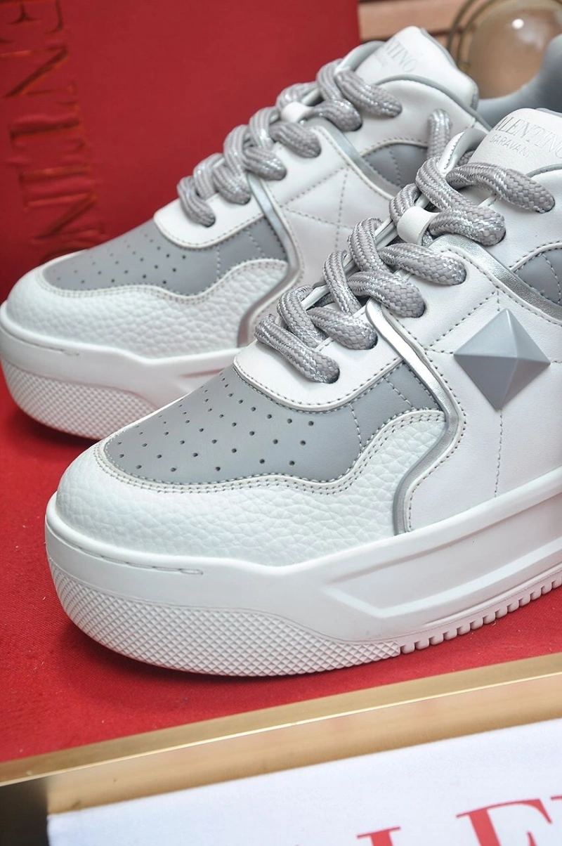 Soft Vxlxntino Sneakers 233137
