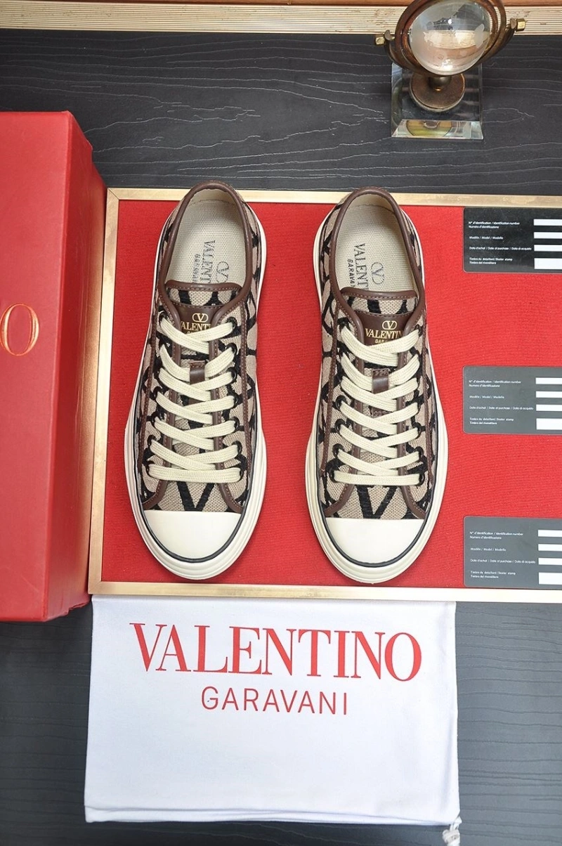 Soft Vxlxntino Sneakers 233130