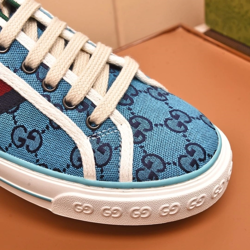 Sleek Gxccx Sneakers 166413