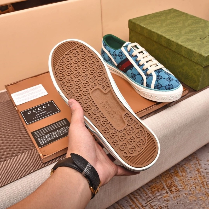 Sleek Gxccx Sneakers 166413