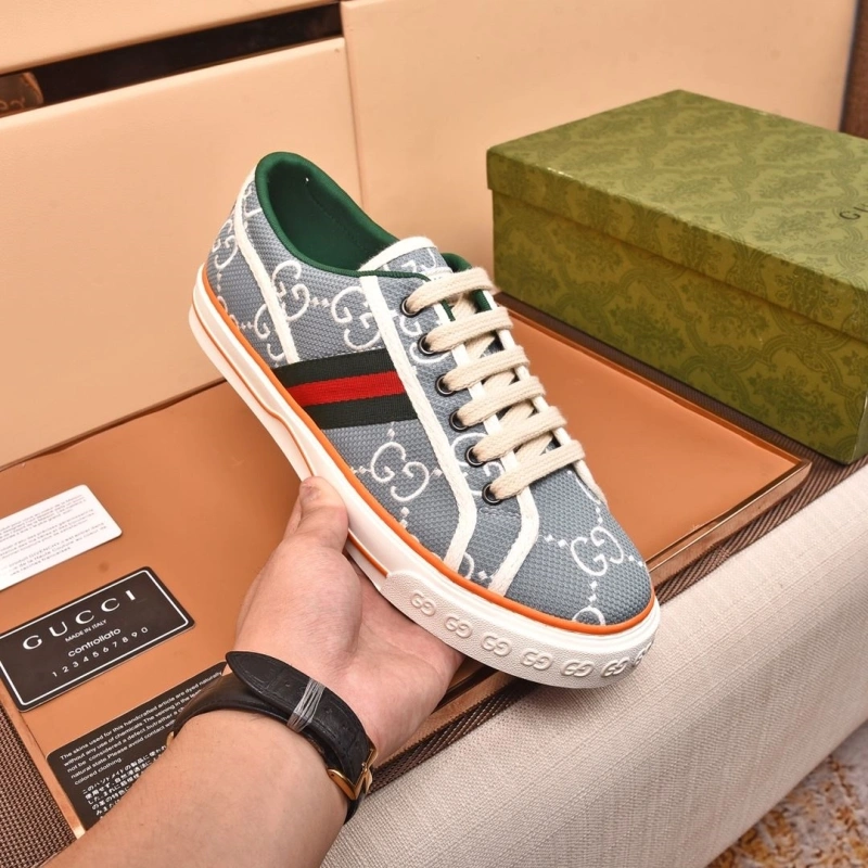 Reliable Gxccx Sneakers 166411