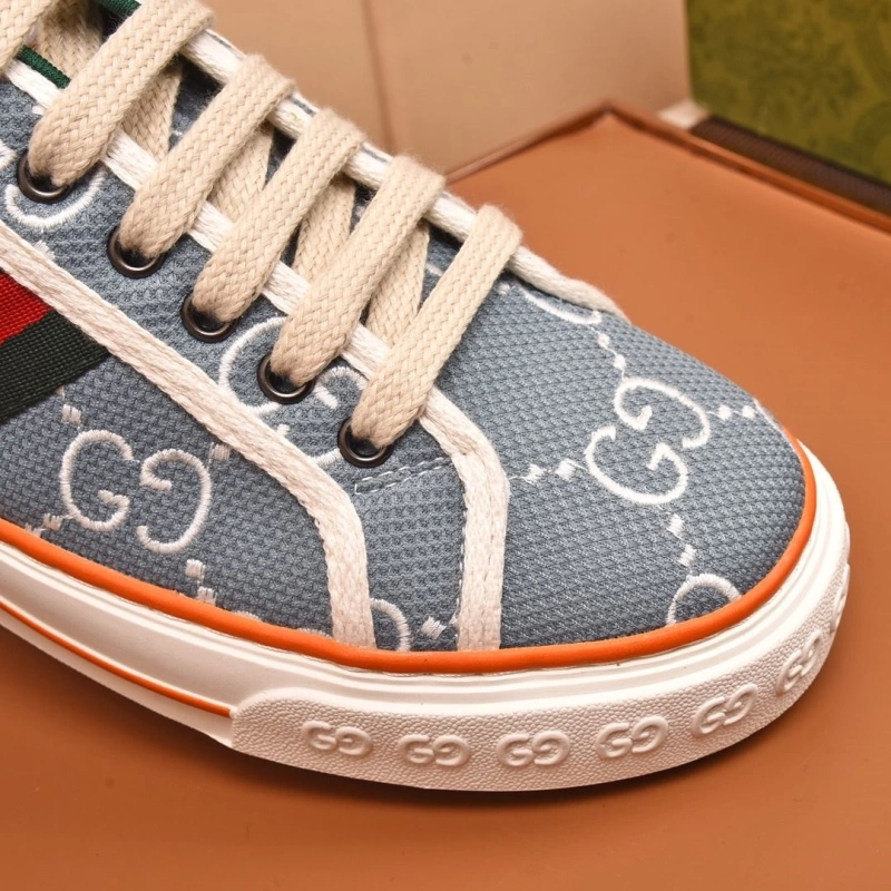 Reliable Gxccx Sneakers 166411