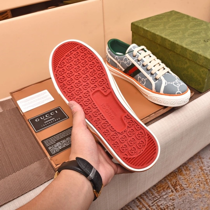Reliable Gxccx Sneakers 166411