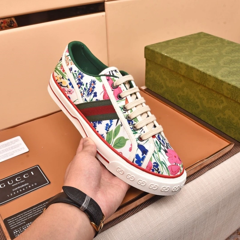 Minimalist Gxccx Sneakers 166403