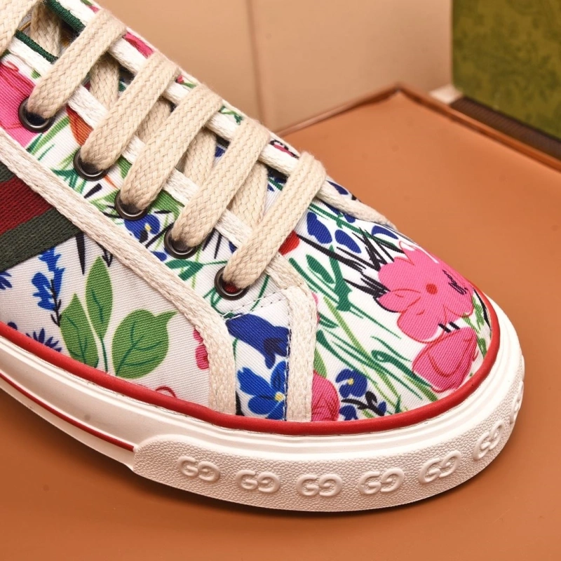 Minimalist Gxccx Sneakers 166403