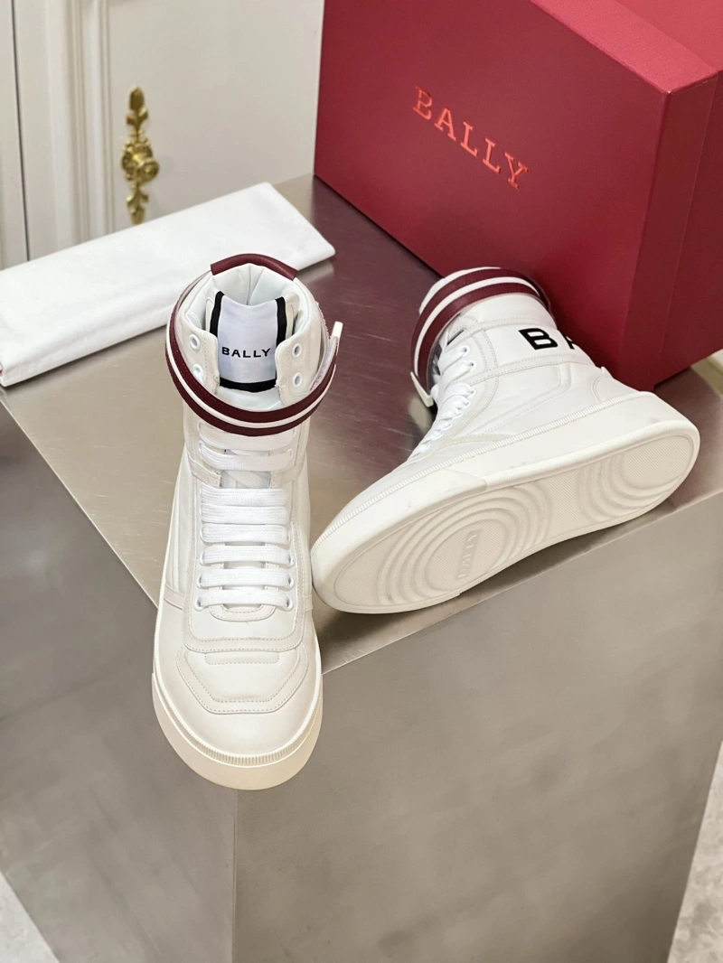 GoAnywhere Bxrbxrry Sneakers 115568