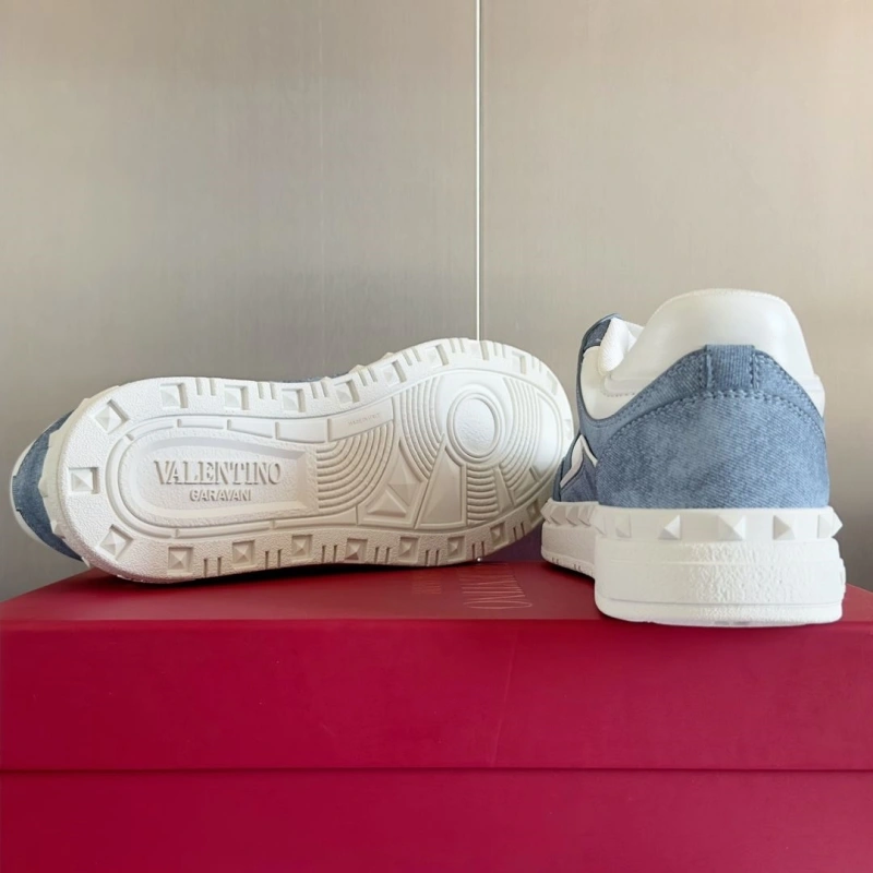 Fashionable Vxlxntino Sneakers 233123