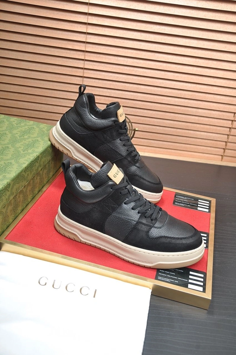 HighQuality Gxccx Sneakers 166400