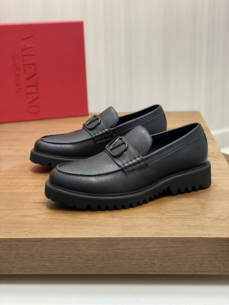 Cozy Vxlxntino Sneakers 233119