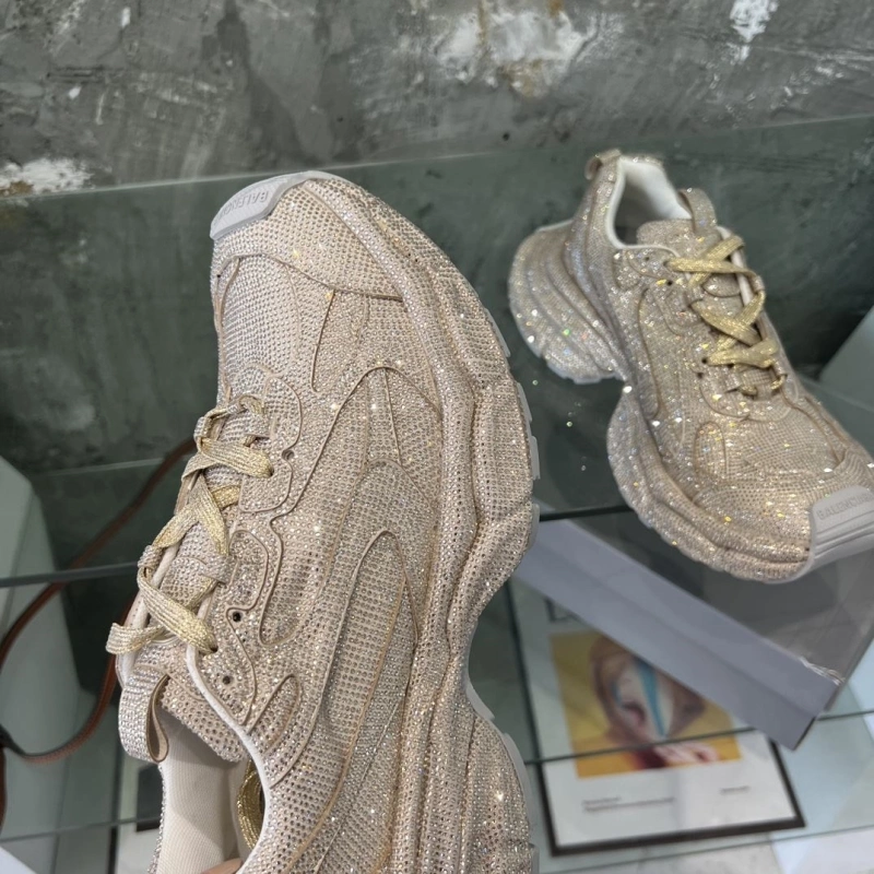 Trendsetting Bxlxnciaga Sneakers 110446