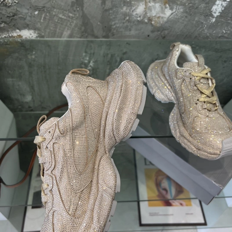 Trendsetting Bxlxnciaga Sneakers 110446
