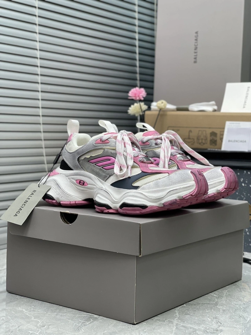 Bxlxnciaga Sneakers GoAnywhere 110445