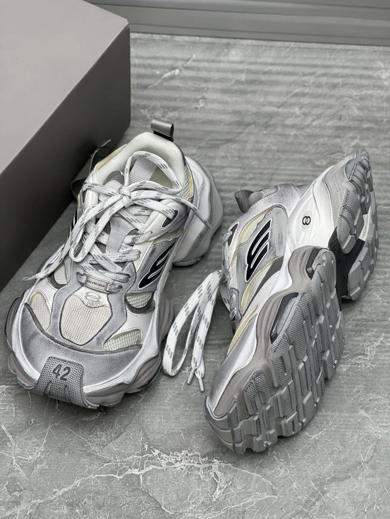 Resilient Bxlxnciaga Sneakers 110442
