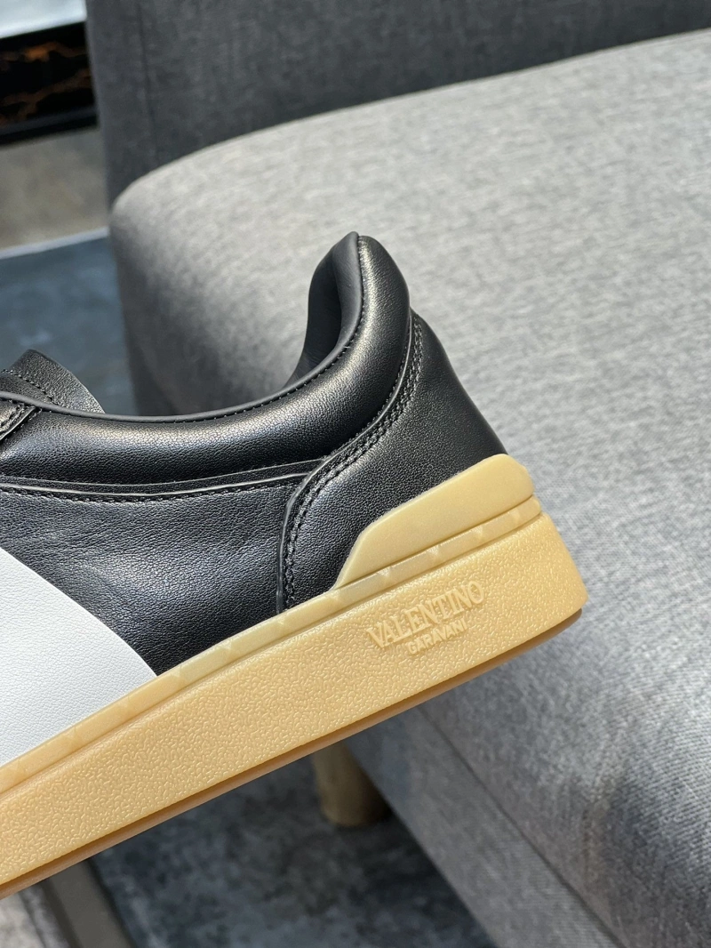 Comfortable Vxlxntino Sneakers 233122