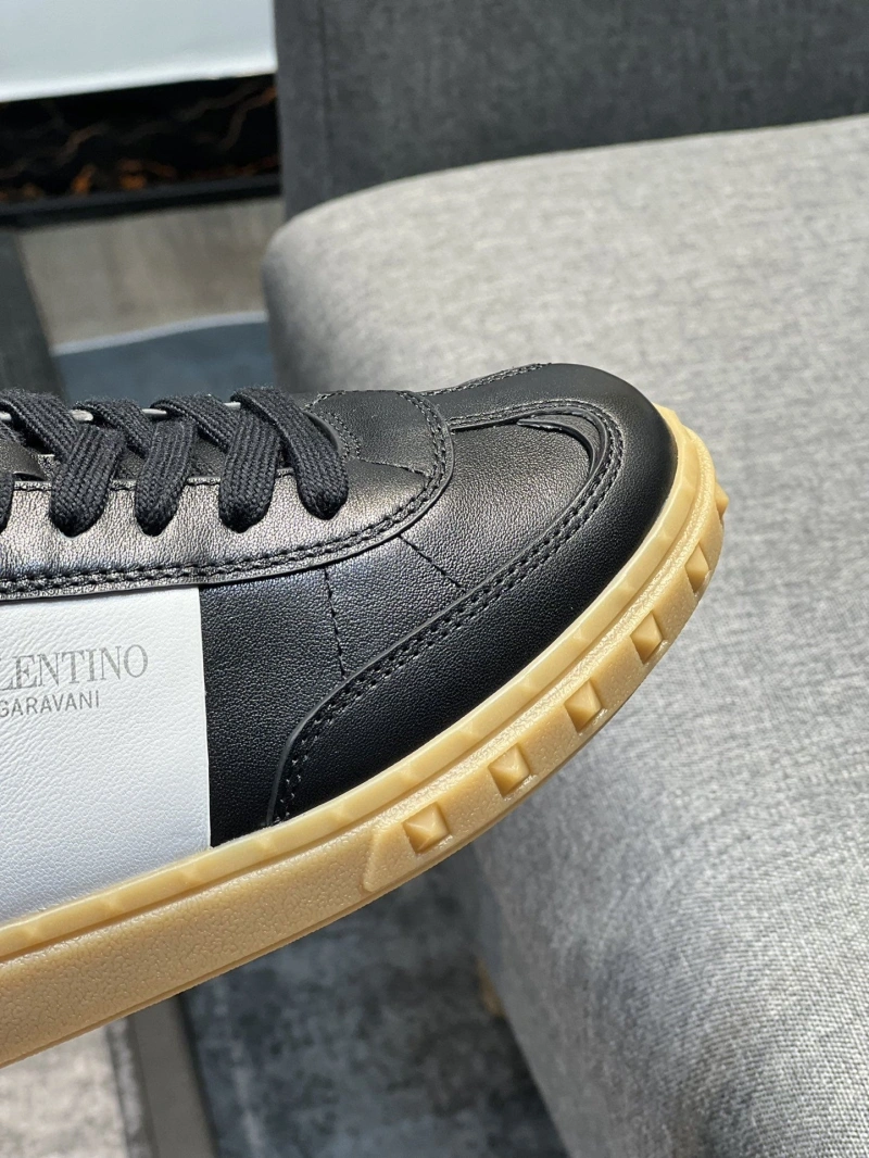 Comfortable Vxlxntino Sneakers 233122