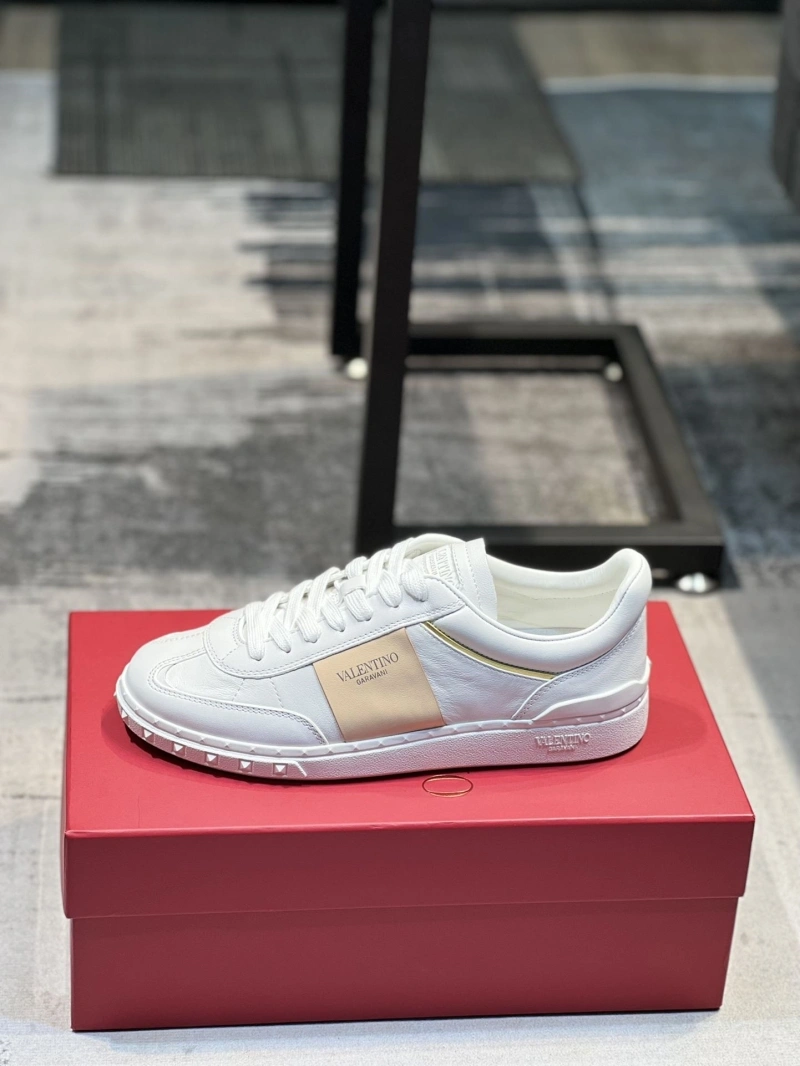 Practical Vxlxntino Sneakers 233118