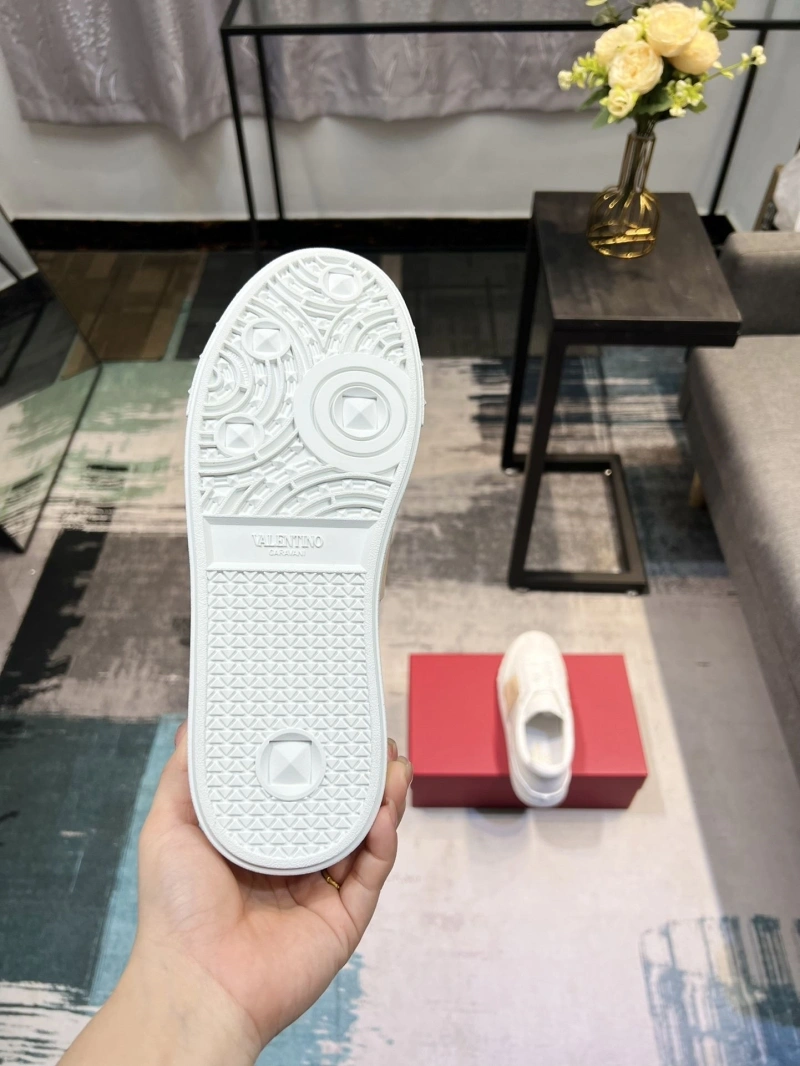 Practical Vxlxntino Sneakers 233118