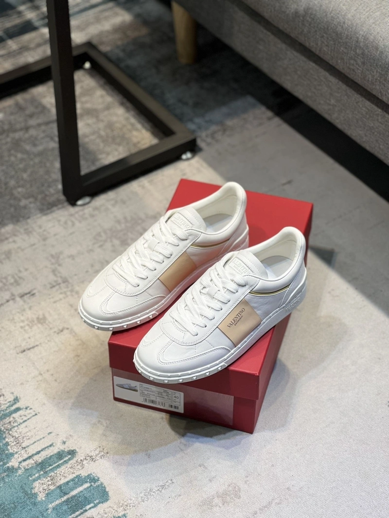 Practical Vxlxntino Sneakers 233118