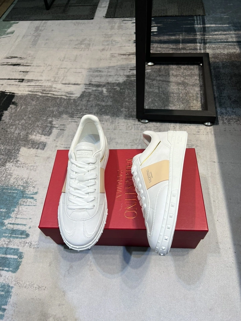 Practical Vxlxntino Sneakers 233118