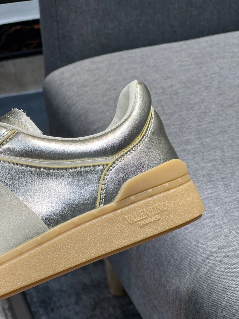 AllSeason Vxlxntino Sneakers 233121