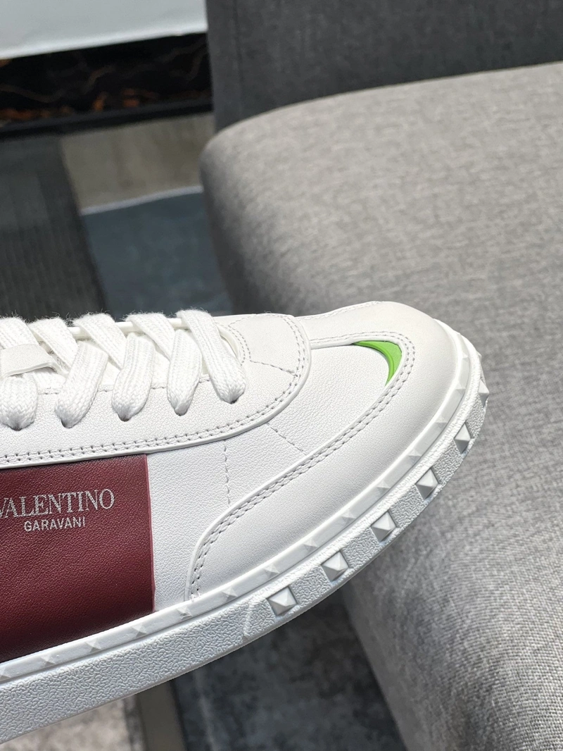 Classic Vxlxntino Sneakers 233117