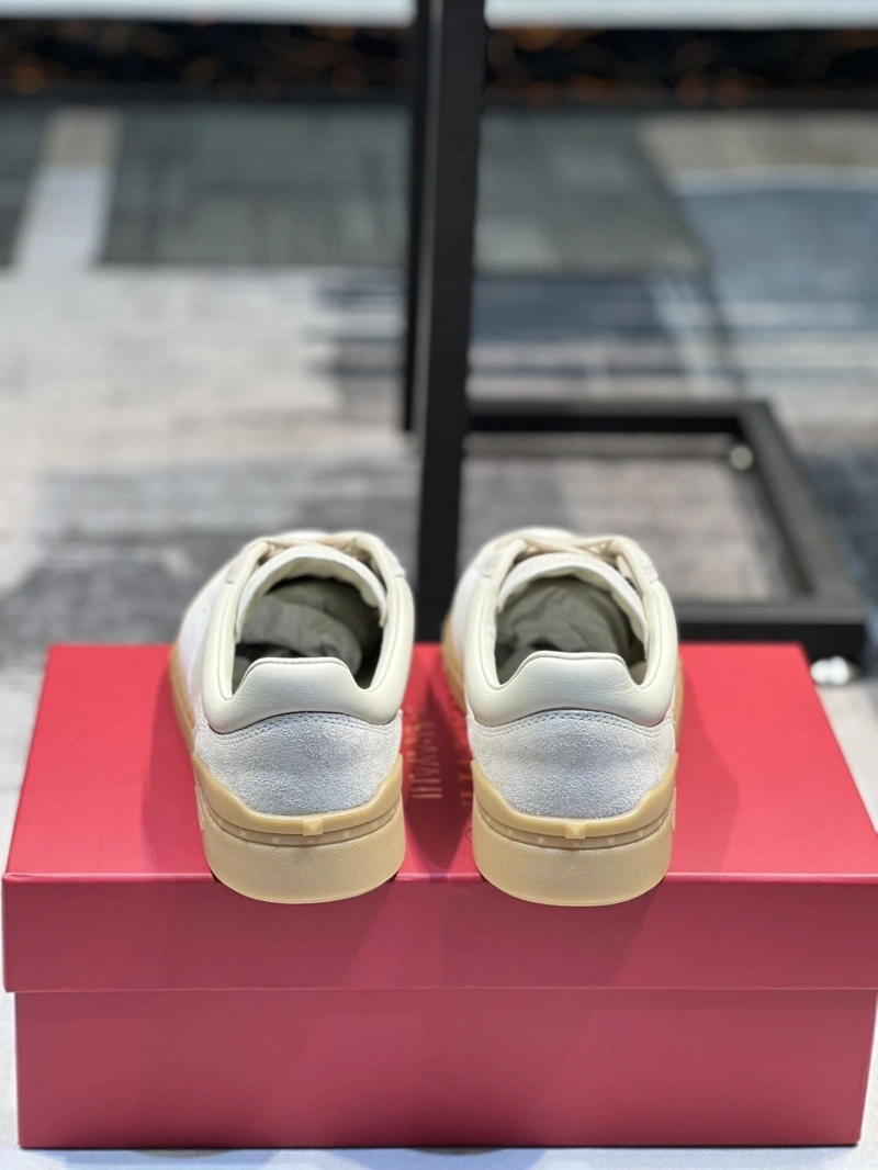 Elegant Vxlxntino Sneakers 233115