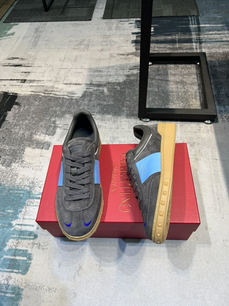 Flexible Vxlxntino Sneakers 233112