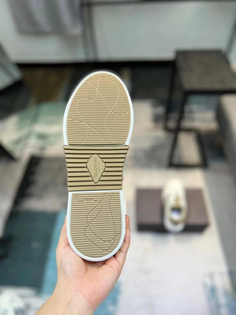 Lightweight Vxlxntino Sneakers 233110