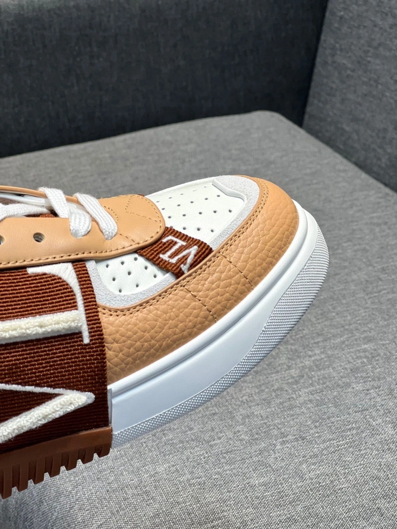 DailyWear Vxlxntino Sneakers 233113
