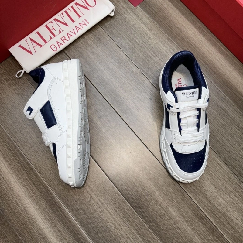 Soft Vxlxntino Sneakers 233106
