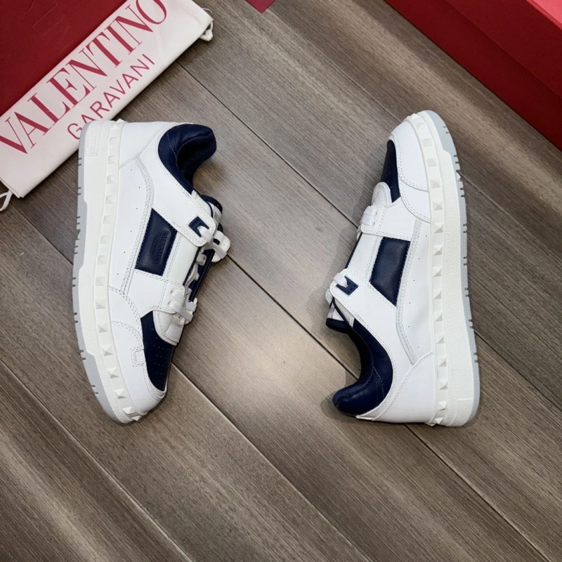 Soft Vxlxntino Sneakers 233106
